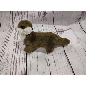 Vintage KM International Fuzzy Realistic Otter Plush Stuffed animal 8in posable